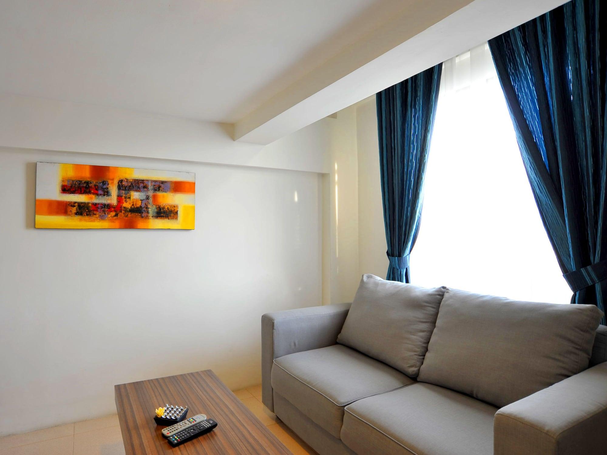 Ganga Hotel & Apartment Denpasar Exteriör bild