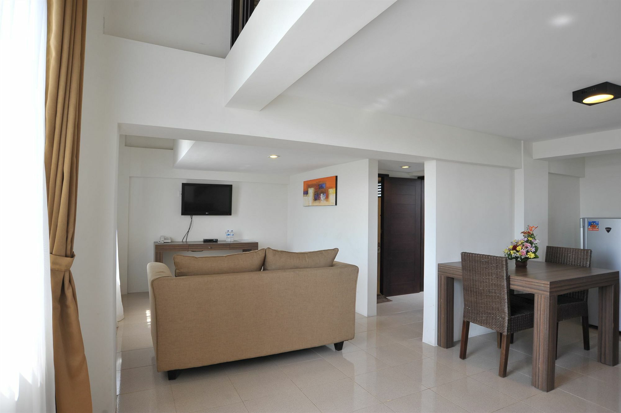Ganga Hotel & Apartment Denpasar Exteriör bild