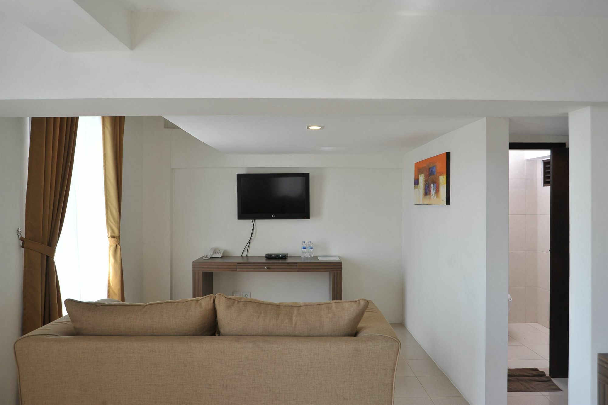 Ganga Hotel & Apartment Denpasar Exteriör bild